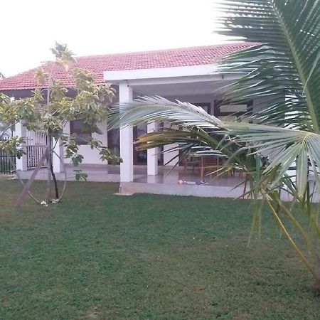 Negombo Holiday Home Ngoại thất bức ảnh