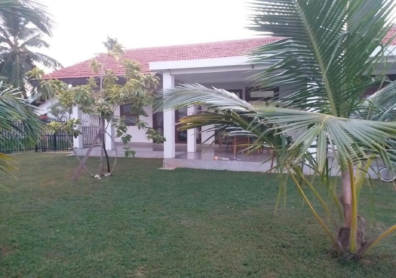 Negombo Holiday Home Ngoại thất bức ảnh