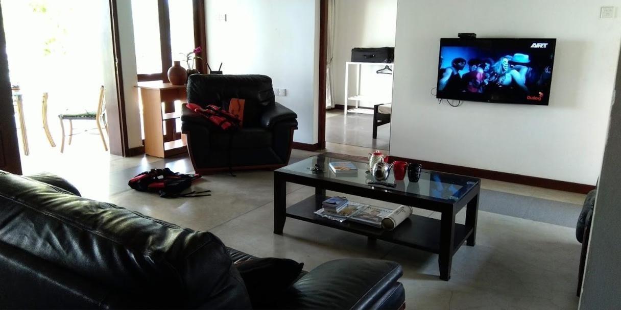 Negombo Holiday Home Ngoại thất bức ảnh